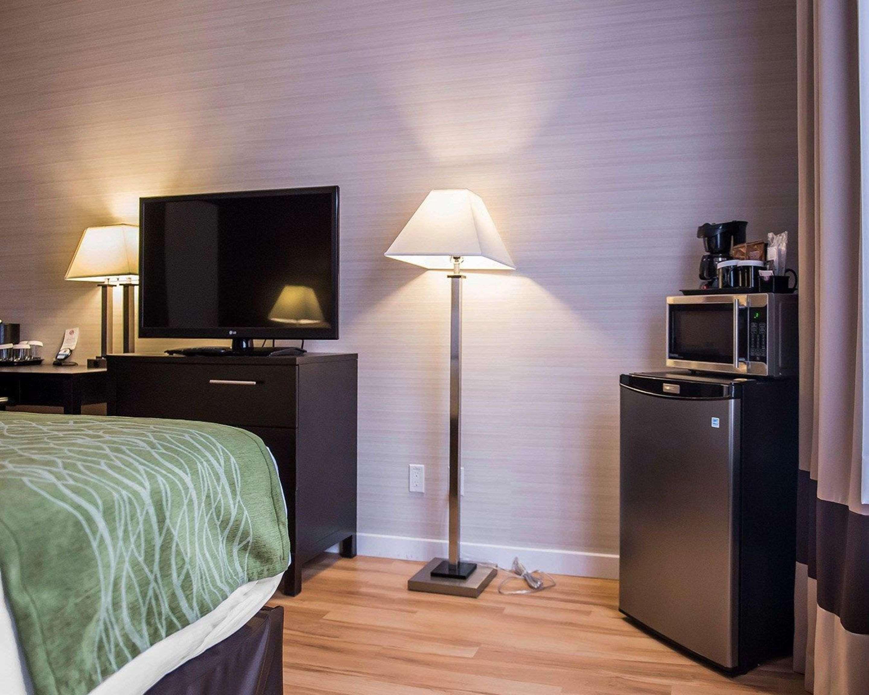 Comfort Inn Brockville Exteriör bild