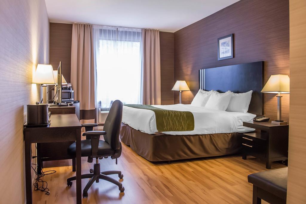 Comfort Inn Brockville Exteriör bild